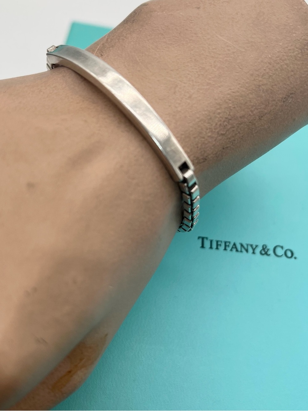 🔴DEAL OF THE MONTH🔴Authentic Tiffany & Co  Silver Venetian Link ID Bracelet 🔴